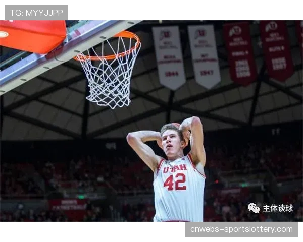 录像分析师的工作日常:为球队寻找提升防守效率的细微破绽